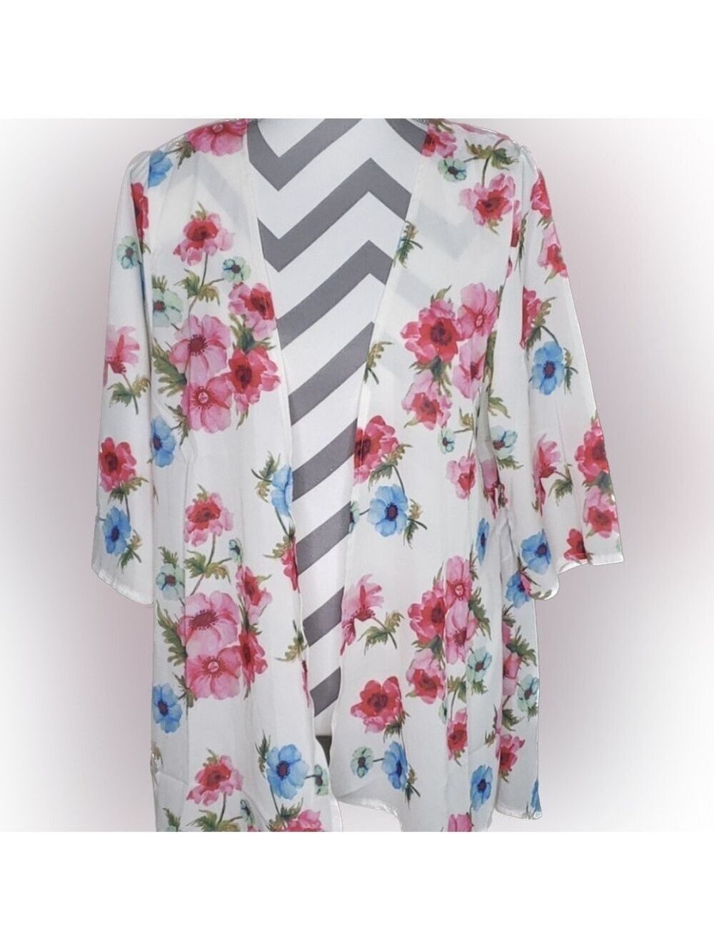 Pink Milly Floral Kimono Size Medium NWT